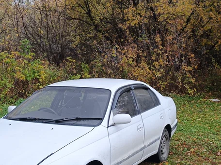 1992 Toyota Corona IX (T190), белый, 220000 рублей, вид 1