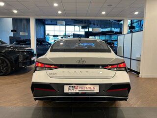 2026 Hyundai Elantra VII (CN7) Рестайлинг, белый, 2100000 рублей, вид 3