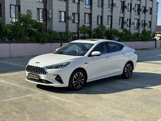 2023 JAC J7 I, белый, 930000 рублей, вид 1
