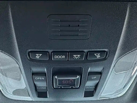 2023 Toyota Corolla Sporty XII (E210) Рестайлинг, белый, 1347000 рублей - вид 12