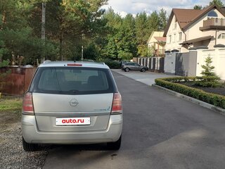 2007 Opel Zafira CNG B, серебристый, 350000 рублей, вид 2