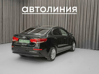 2016 Kia Rio III Рестайлинг, чёрный, 880000 рублей, вид 4