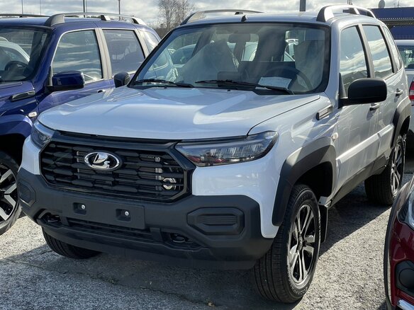 2026 Lada (ВАЗ) Niva Travel I Рестайлинг, белый, 1717000 рублей