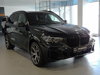 2022 BMW X5 40d IV (G05/G18), чёрный, 7799000 рублей, вид 3