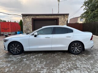 2021 Volvo S60 III, белый, 3200000 рублей, вид 5