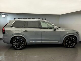 2026 Volvo XC90 B5 II Рестайлинг 2, серый, 10900000 рублей, вид 5
