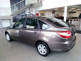 2025 Lada (ВАЗ) Granta I Рестайлинг, коричневый, 1182500 рублей, вид 2