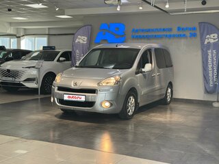 2013 Peugeot Partner II Рестайлинг, серебристый, 795000 рублей, вид 1