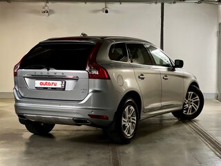 2016 Volvo XC60 I Рестайлинг, серебристый, 2700000 рублей, вид 4