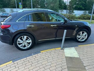 2016 Infiniti QX70, коричневый, 3150000 рублей, вид 3