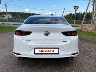2022 Mazda 3 Axela IV (BP), белый, 2100000 рублей, вид 5