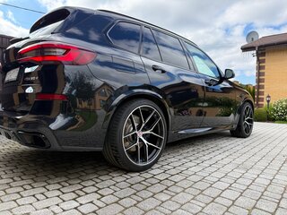 2021 BMW X5 30d IV (G05/G18), чёрный, 8500000 рублей, вид 5