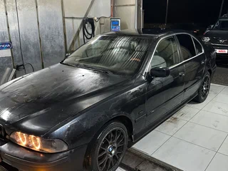 1998 BMW 5 серии 523i IV (E39), чёрный, 260000 рублей, вид 1