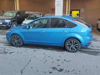 2008 Ford Focus II Рестайлинг, голубой, 530000 рублей, вид 3