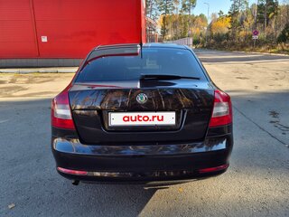 2012 Skoda Octavia II (A5) Рестайлинг, чёрный, 900000 рублей, вид 3