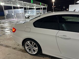 2010 BMW 3 серии 320i V (E90/E91/E92/E93) Рестайлинг, белый, 1200000 рублей, вид 3