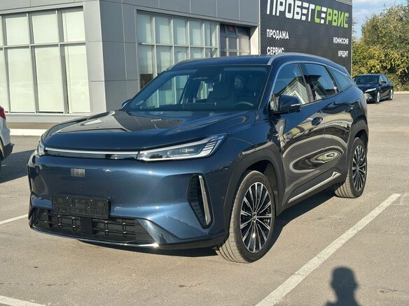 2026 Geely Galaxy M7, синий, 3950000 рублей