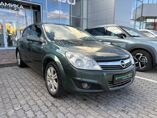 2009 Opel Astra H Рестайлинг, зелёный, 430000 рублей, вид 3