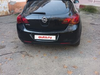 2010 Opel Astra J, чёрный, 750000 рублей, вид 4