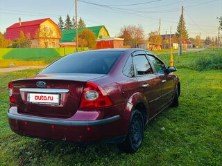 2007 Ford Focus II, красный, 375000 рублей, вид 4