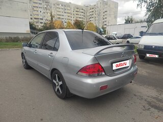 2009 Mitsubishi Lancer Classic IX Рестайлинг, серебристый, 650000 рублей, вид 2