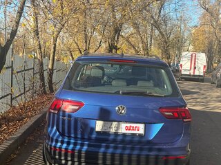 2020 Volkswagen Tiguan II, синий, 1850000 рублей, вид 2
