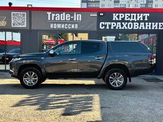 2020 Mitsubishi L200 V Рестайлинг, серый, 2390000 рублей, вид 5