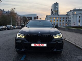 2020 BMW X6 M50i III (G06), чёрный, 6600000 рублей, вид 2
