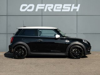 2020 Mini Hatch Cooper III (F55/F56) Рестайлинг, чёрный, 2060000 рублей, вид 5