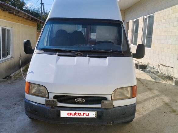 1999 Ford Transit, белый, 750000 рублей