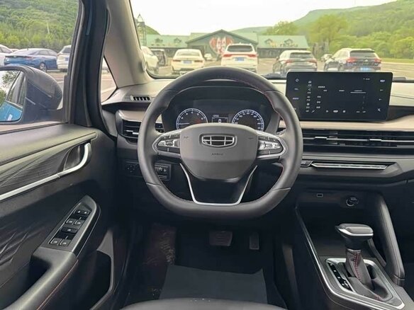 2021 Geely Vision X3 Pro, голубой, 850000 рублей - вид 10