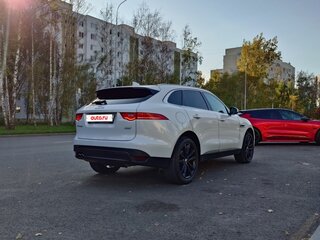 2017 Jaguar F-Pace I, белый, 2370000 рублей, вид 5