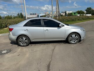 2012 Kia Cerato 6-speed II, серебристый, 535000 рублей, вид 3