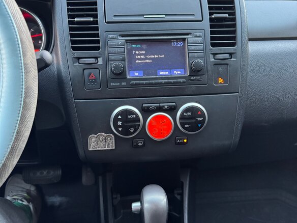 2010 Nissan Tiida I Рестайлинг, голубой, 920000 рублей - вид 9