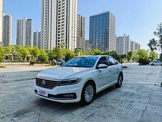 2022 Volkswagen Lavida III, белый, 1085000 рублей, вид 1