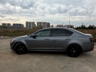2019 Skoda Octavia III (A7) Рестайлинг, серый, 2000000 рублей, вид 4