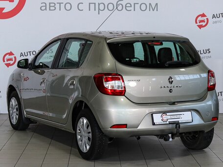 2018 Renault Sandero II, бежевый, 920000 рублей, вид 2