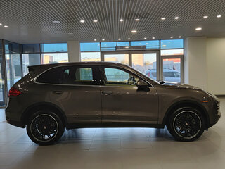 2010 Porsche Cayenne II (958), коричневый, 2150000 рублей, вид 4