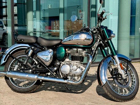 2026 Royal Enfield Classic 350, зелёный, 526000 рублей, вид 2