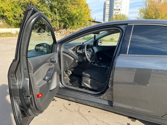 2019 Ford Focus III Рестайлинг, серый - вид 10