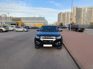 2024 Isuzu D-Max III, чёрный, 3200000 рублей, вид 1