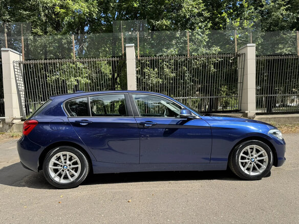 2018 BMW 1 серии 118i II (F20/F21) Рестайлинг 2, синий, 1575000 рублей - вид 4