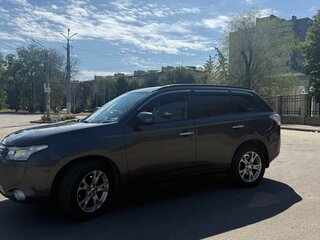 2013 Mitsubishi Outlander III, серый, 1100000 рублей, вид 1