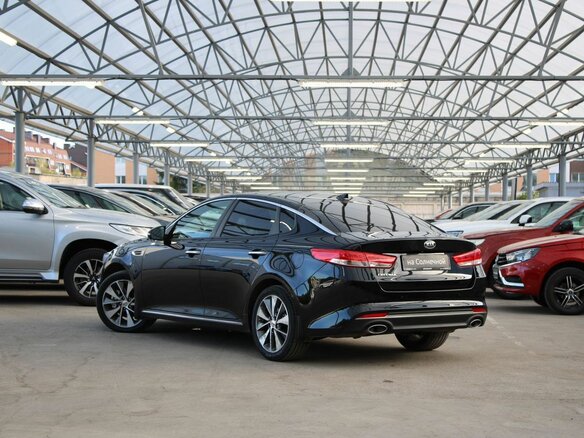 2018 Kia Optima IV, чёрный, 1575000 рублей - вид 2
