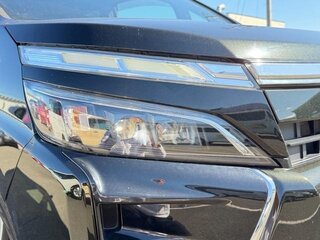 2021 Toyota Voxy III (R80) Рестайлинг, чёрный, 1988000 рублей, вид 2