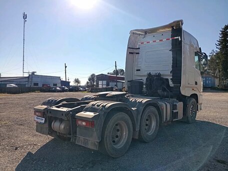 2023 Dongfeng DFH 4251, белый, 5558000 рублей, вид 3
