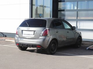 2011 Kia Rio II Рестайлинг, серый, 399000 рублей, вид 5