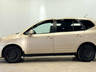 2008 Kia Carens II (UN), бежевый, 450000 рублей, вид 2