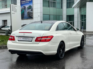 2010 Mercedes-Benz E-Класс 250 5G-Tronic IV (W212, S212, C207), белый, 1598000 рублей, вид 5