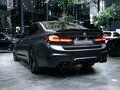 2018 BMW M5 VI (F90), серый - вид 3